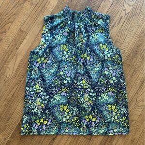 Beautiful navy floral sleeveless Ann Taylor Factory Blouse S